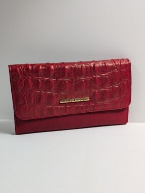 NWOT Michael Stevens Red Croc-Embossed Trifold Checkbook Wallet